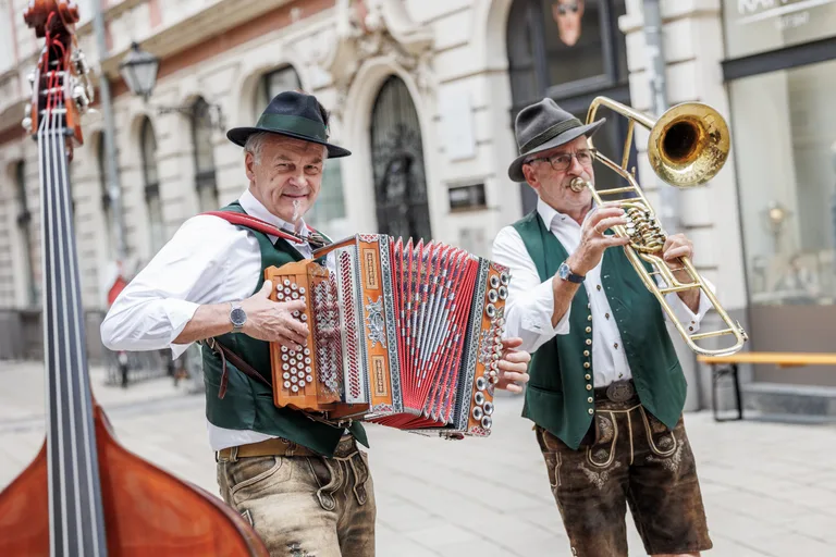 14.09.2025, AUT, , Graz, AUFSTEIRERN - SONNTAG, im Bild: ; FOTOCREDIT: IVENTS / ERWIN SCHERIAU